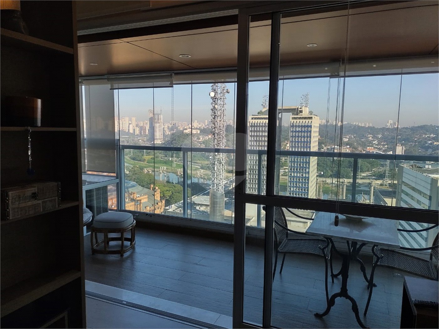 Apartamento à venda com 1 quarto em Brooklin, São Paulo, SP