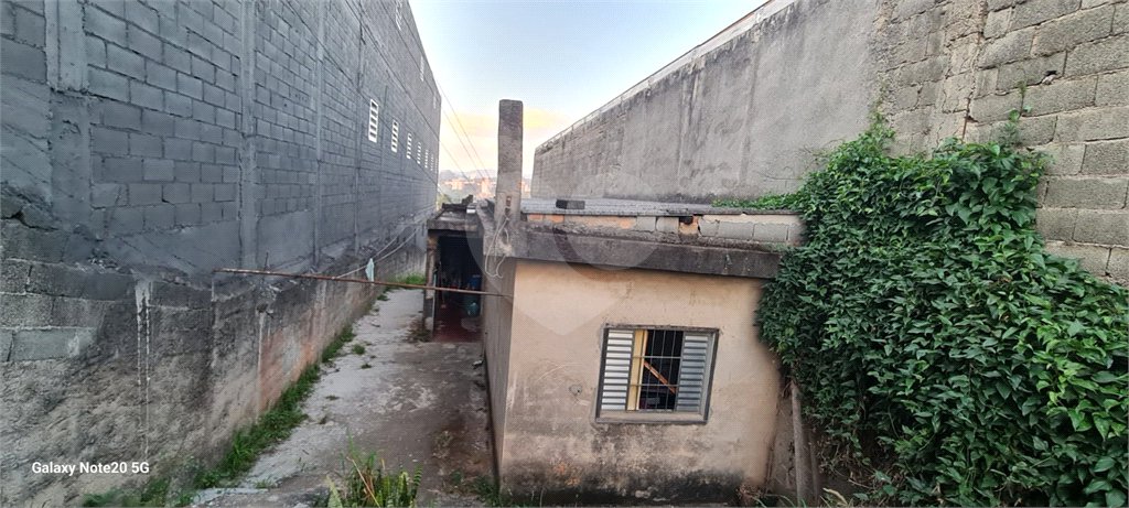 Terreno à Venda – Localização Privilegiada e Potencial para Construção de Galpão na Rua Fazenda Monte Alegre- Jaraguá, São Paulo