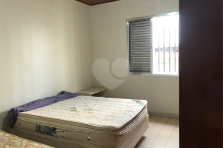 Sobrado à venda com 3 quartos em Vila Gustavo, São Paulo, SP
