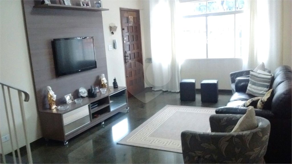 Sobrado à venda com 3 quartos em Santana, São Paulo, SP