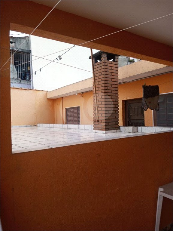 Sobrado à venda com 3 quartos em Vila Santa Maria, São Paulo, SP