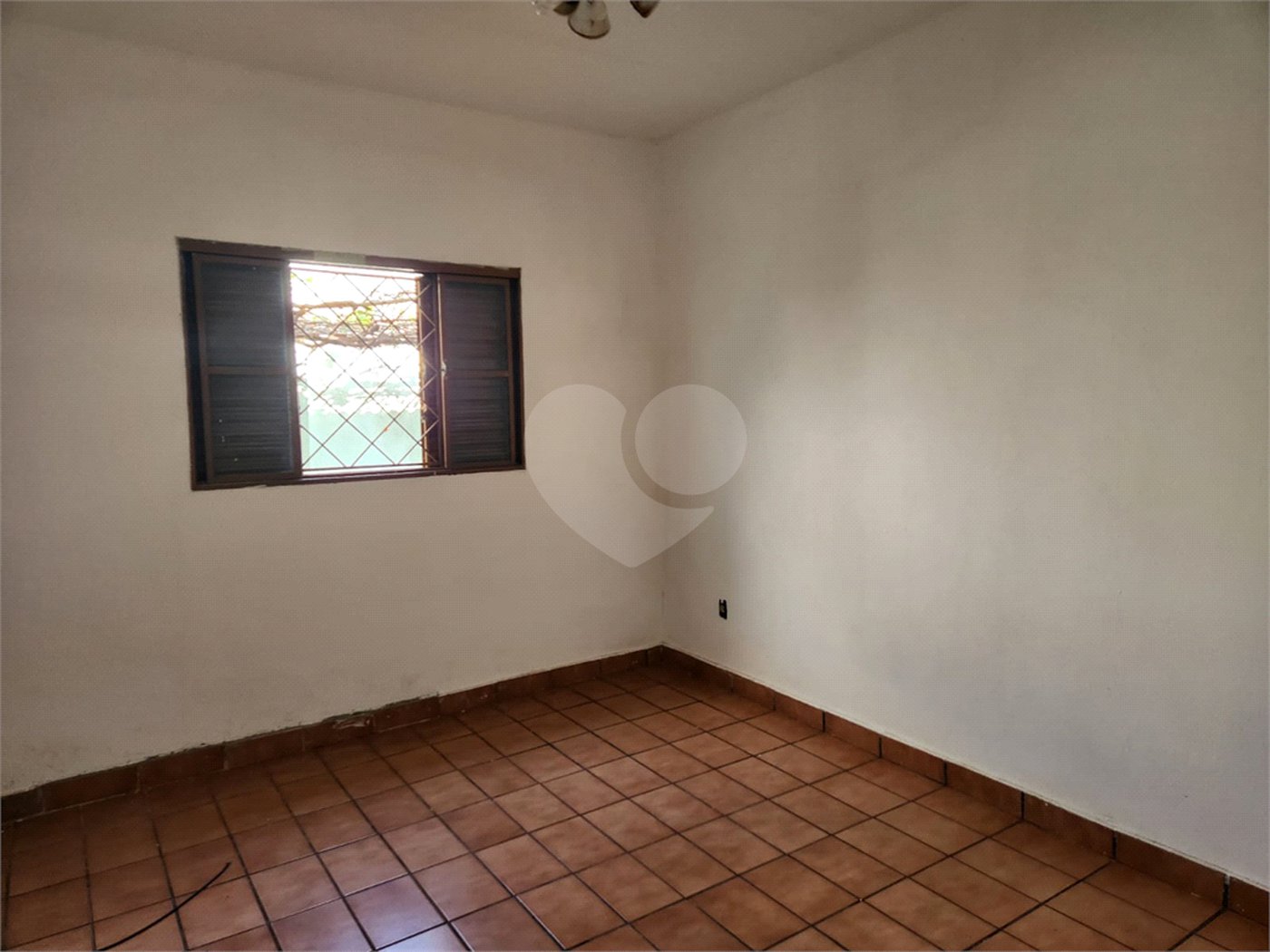 Casa à venda com 2 quartos no Centro, Araraquara, SP