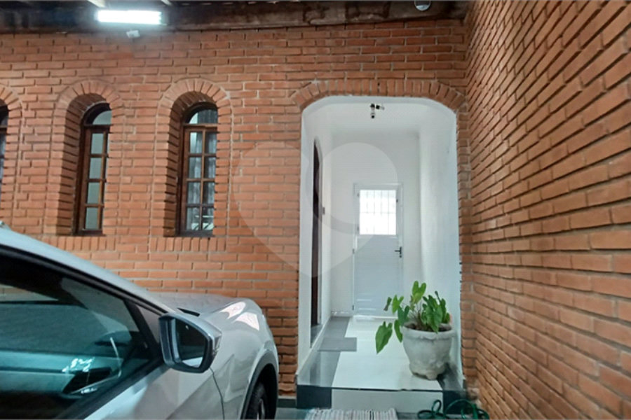 Sobrado à venda com 3 quartos, sendo 1 suíte, em Tremembé, São Paulo, SP