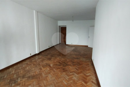 Apartamento à venda com 4 quartos, sendo 2 suítes,  em Tijuca, Rio de Janeiro, RJ