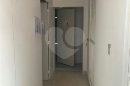 Sobrado à venda com 5 quartos, sendo 1 suíte, em Nova Piraju, São Paulo, SP