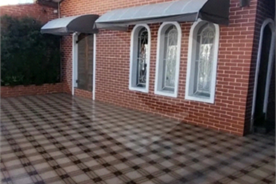 Casa à venda com 3 quartos, sendo 1 suíte, em Vila Scarpelli, Santo André, SP