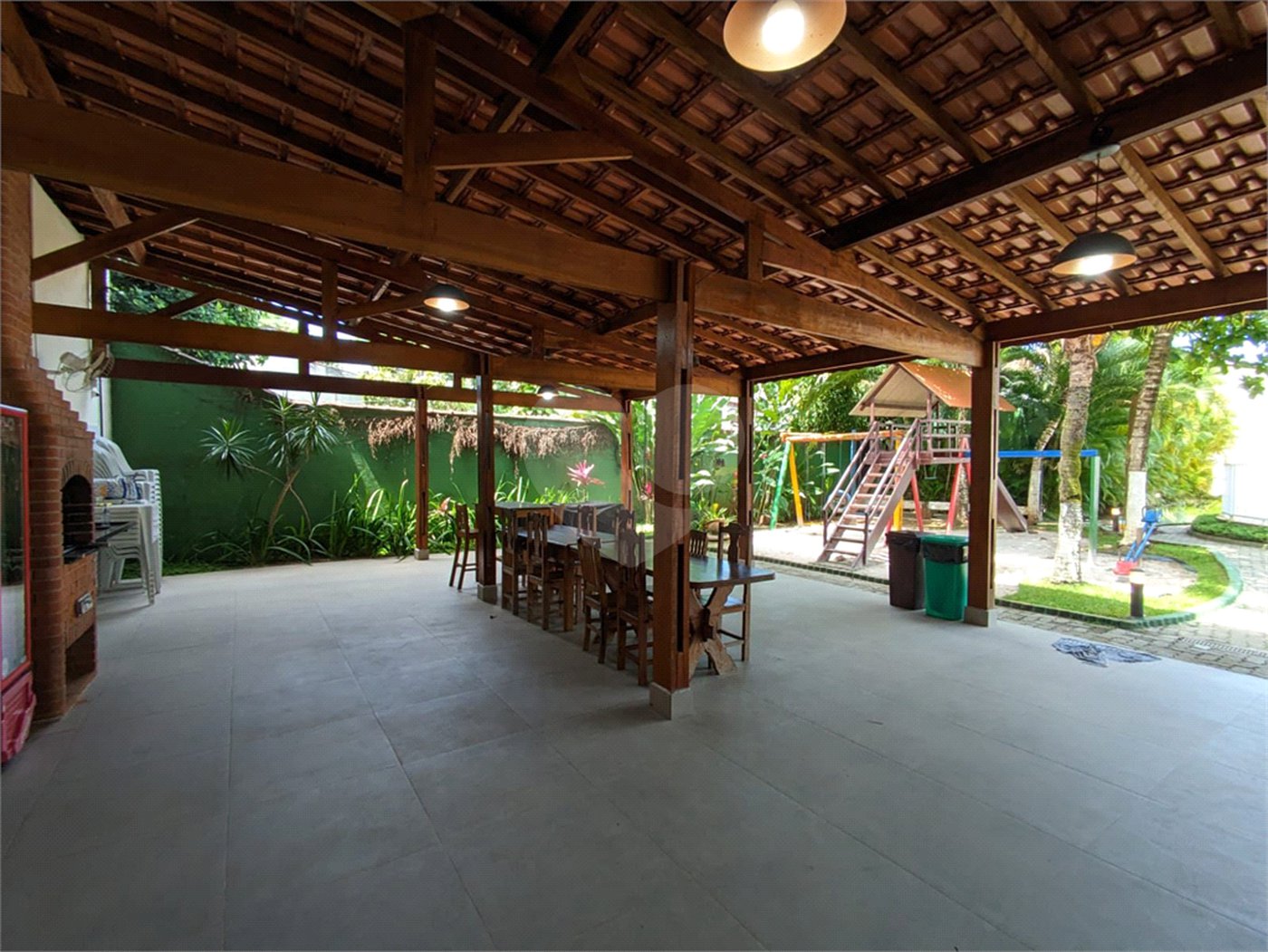 Casa à venda com 3 quartos, sendo 1 suíte, em Juquehy, São Sebastião, SP