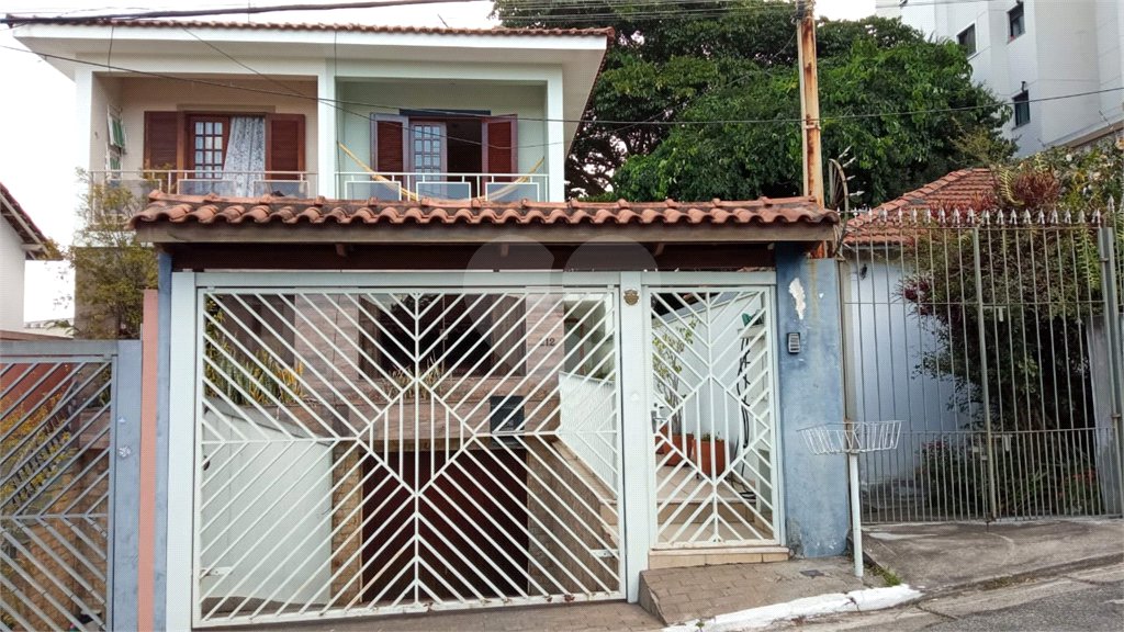 Sobrado à venda com 3 quartos, sendo 1 suíte, em Vila Paulicéia, São Paulo, SP