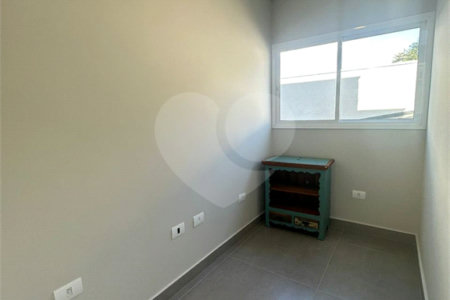 Sobrado à venda com 3 quartos, sendo 1 suíte, em Jardim do Lago, Atibaia, SP