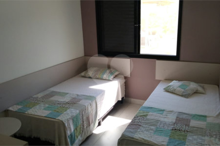 Casa à venda com 4 quartos, sendo 2 suítes, no condomínio Campos de Santo Antonio II, Itu - SP