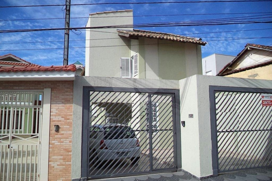 Sobrado à venda com 3 quartos, sendo 1 suíte, em Vila Nova Mazzei, São Paulo, SP
