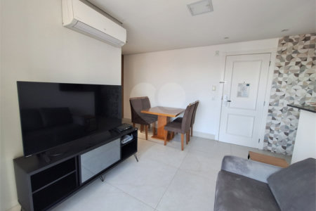 Apartamento para alugar com 2 quartos em Vila Olímpia, São Paulo, SP