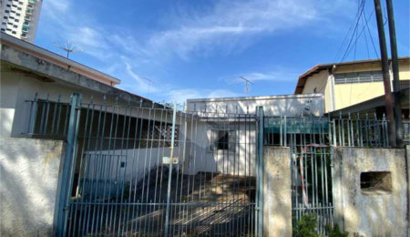 Casa Térrea à venda com 3 quartos, sendo 1 suíte, em Santana, São Paulo, SP