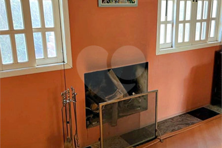 Casa à venda com 4 quartos, sendo 3 suítes,  no condomínio Terras de Santa Teresa, Itupeva - SP
