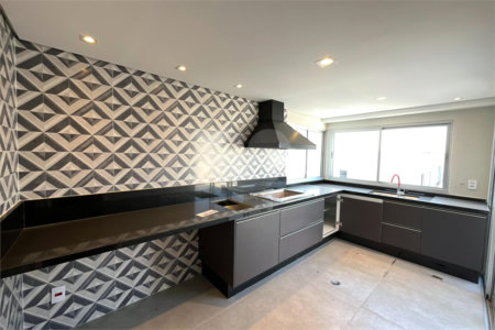 Apartamento à venda com 3 quartos, sendo 1 suíte,  em Jardim Marajoara, São Paulo, SP