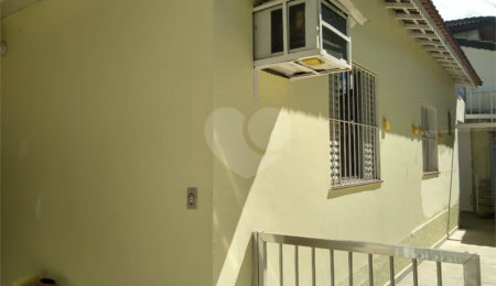Casa Térrea à venda com 3 quartos em Campo Grande, São Paulo, SP