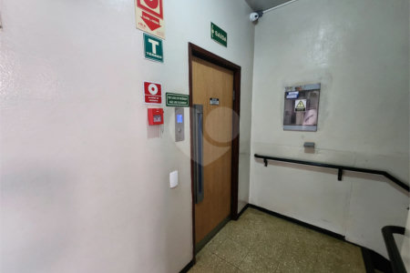 Apartamento no Edifício São Carlos