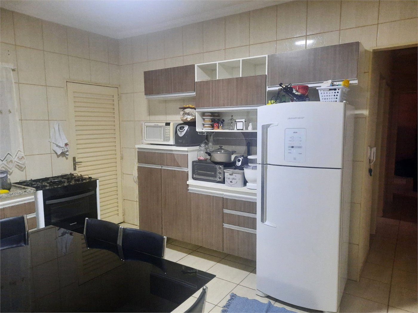 Ótima Oportunidade: Casa com Área de Lazer e Garagem para Dois Carros