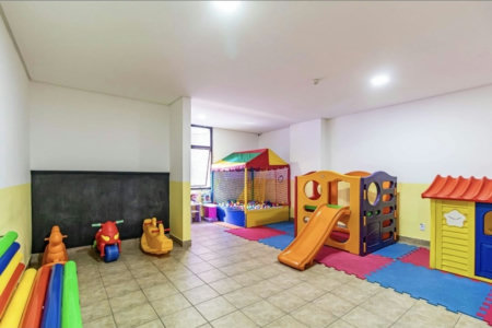 Apartamento de 3 dormitórios com suíte e 2 vagas na Vila São Francisco