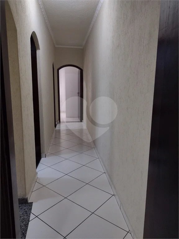 Casa com 180m² , 3 dormitórios , sendo 1 suíte , 2 vagas , à venda em Itaquera