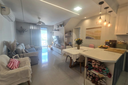 Cobertura à venda com 3 quartos, sendo 2 suítes,  em Vila Isabel, Rio de Janeiro, RJ