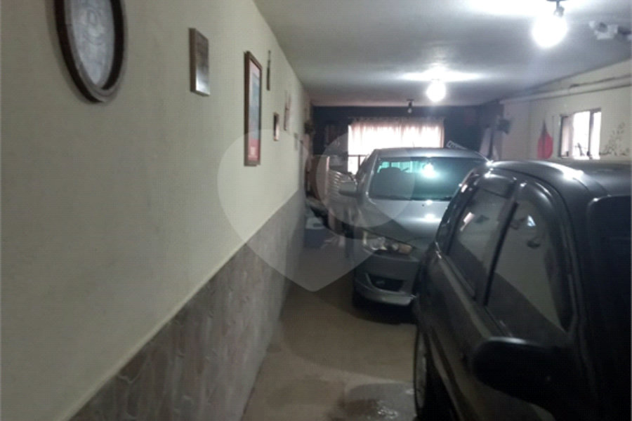 Sobrado à venda com 3 quartos em Jardim Peri, São Paulo, SP
