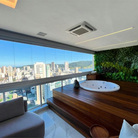 Apartamento com 1 quarto com hidromassagem e vista para o mar à venda em Aparecida - SP