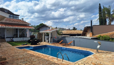 Casa à venda com 3 suítes no condomínio Vinhas da Vista Alegre Sede, Vinhedo - SP