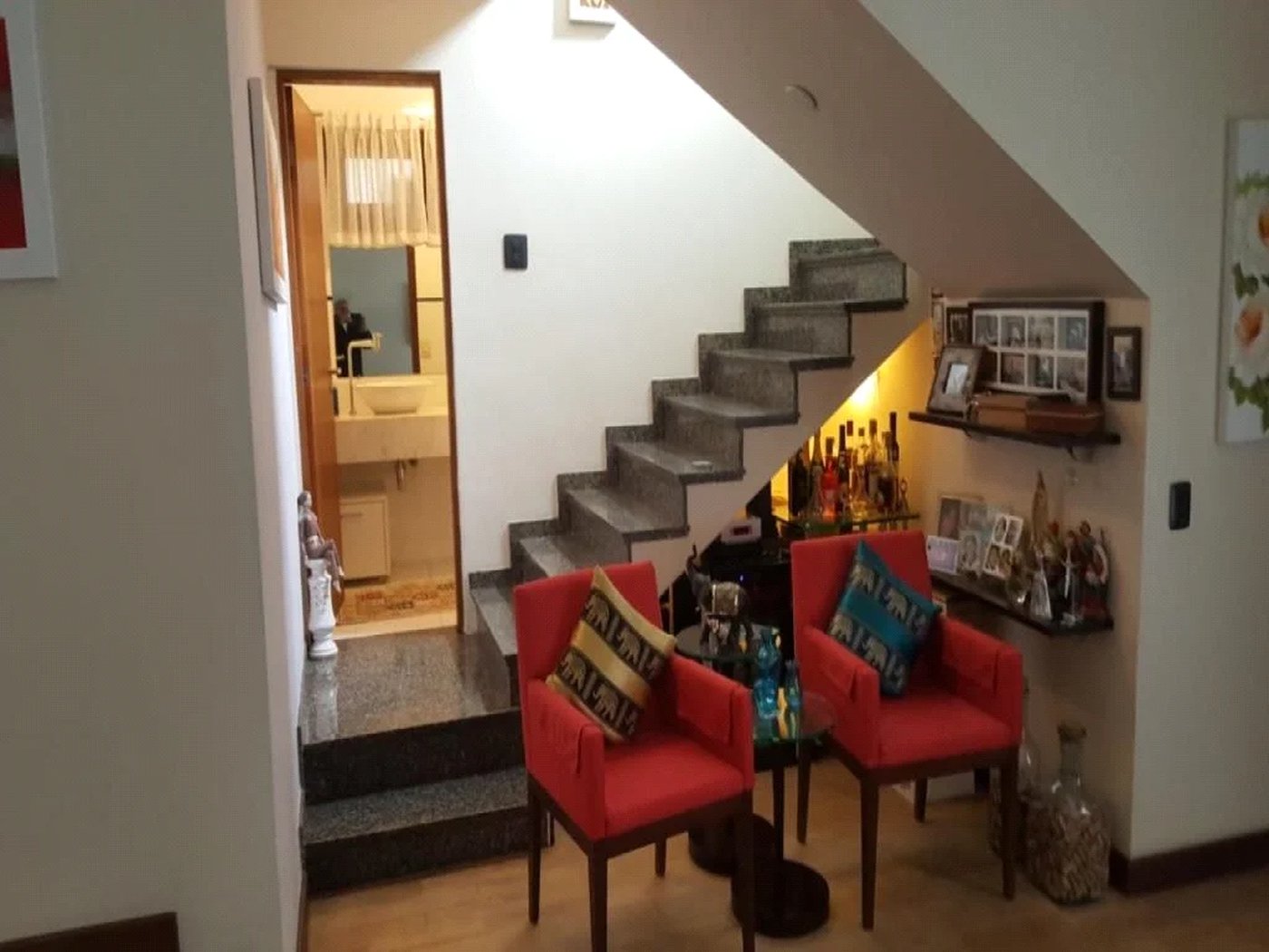 Casa à venda com 4 quartos, sendo 1 suíte, em Rolinópolis, São Paulo, SP