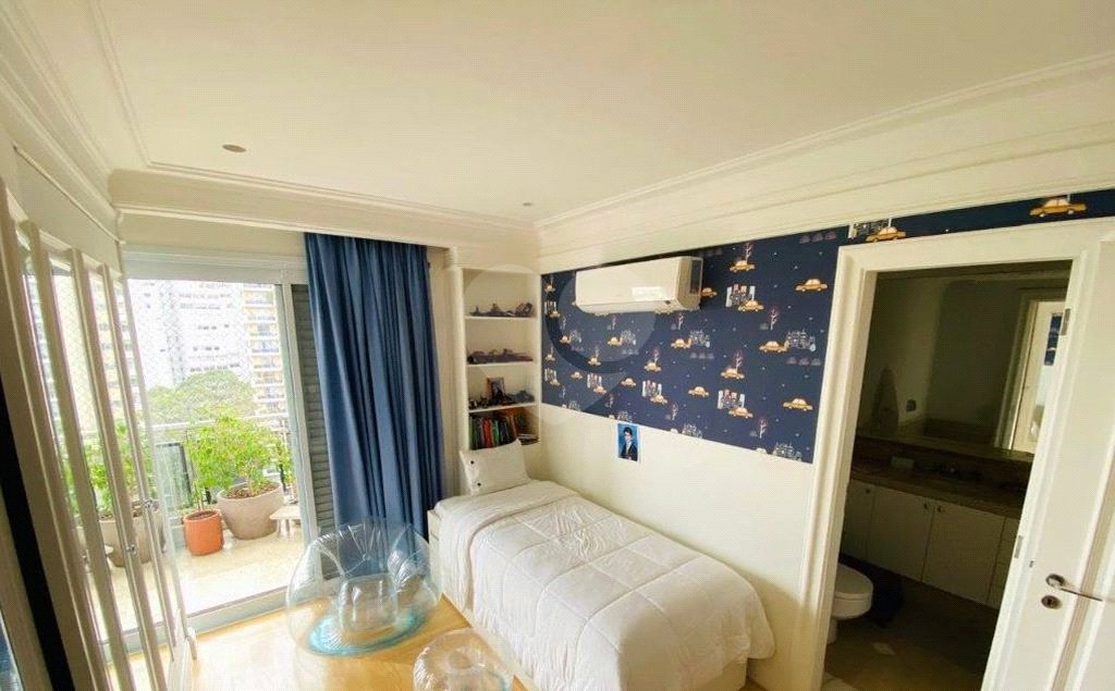 Apartamento à venda com 4 suítes em Santo Amaro, São Paulo, SP