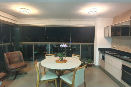 Apartamento à venda com 2 suítes em Jardim das Acácias, São Paulo, SP
