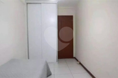 Cobertura à venda com 4 quartos, sendo 2 suítes,  em Algodoal, Cabo Frio, RJ