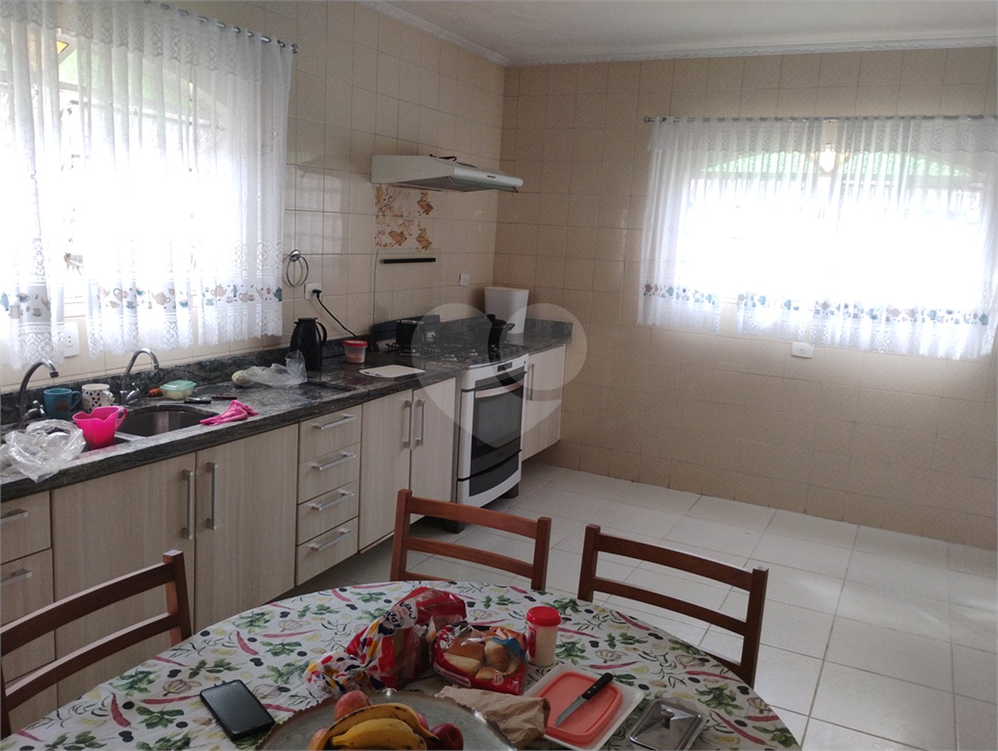 Sobrado à venda com 3 quartos, sendo 1 suíte,  em Vila Nivi, São Paulo, SP