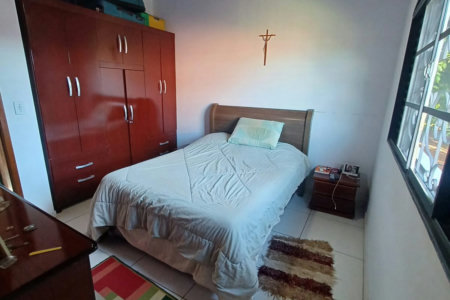 Casa à venda com 3 quartos, sendo 1 suíte, no condomínio Cafezal VI, Itupeva - SP