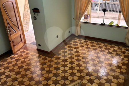 Sobrado para alugar com 3 quartos, sendo 1 suíte, em Vila Gomes Cardim, São Paulo, SP