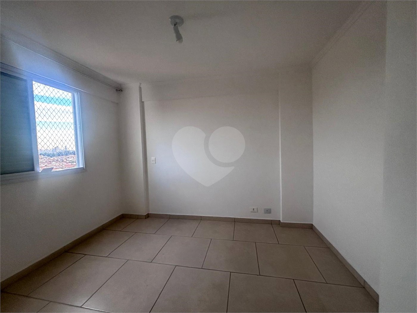 Apartamento à venda com 2 quartos, sendo 1 suíte, em Jardim Piratininga, Sorocaba, SP