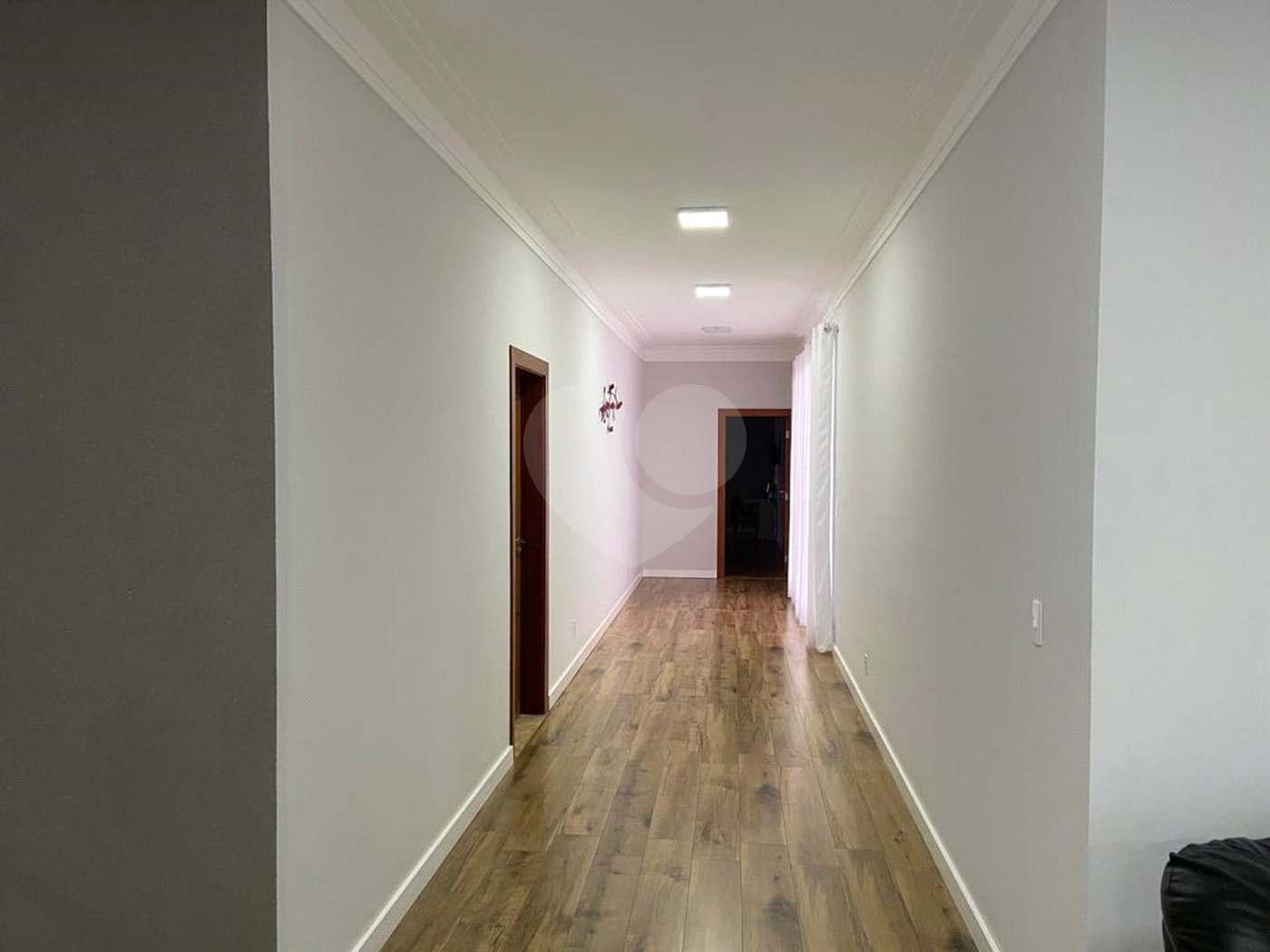 Casa à venda com 5 suítes no condomínio Residencial Fazenda Alta Vista, Salto de Pirapora - SP