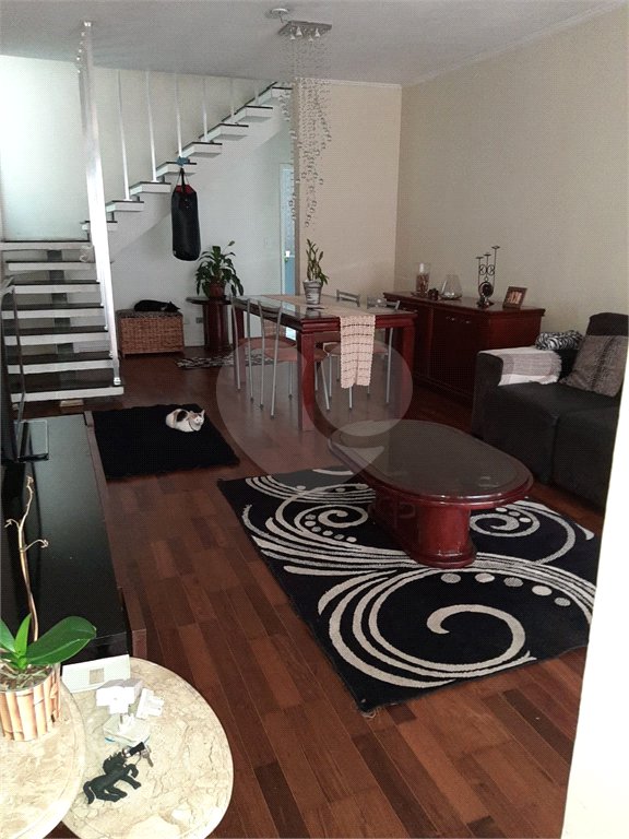 Casa à venda com 7 quartos, sendo 1 suíte, em Lapa, São Paulo, SP