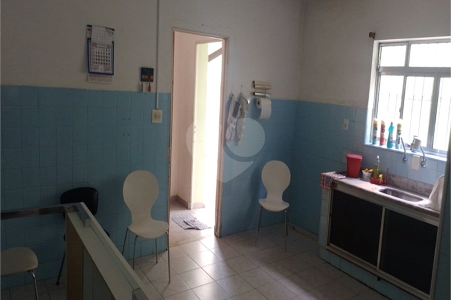 Sobrado à venda com 4 quartos em Vila Guilherme, São Paulo, SP