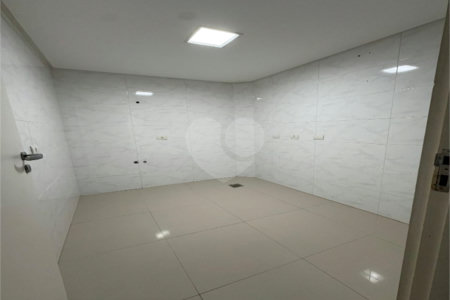 Sobrado à venda ou para alugar com 4 quartos, sendo 3 suítes, em Jardim Pagliato, Sorocaba, SP