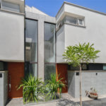 Casa à venda com 4 suítes no condomínio Edifício Jade, São Paulo - SP