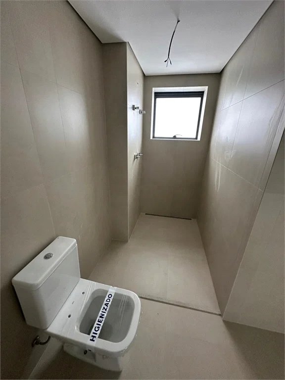 Apartamento à venda com 2 suítes em Jardim Morumbi, São Paulo, SP