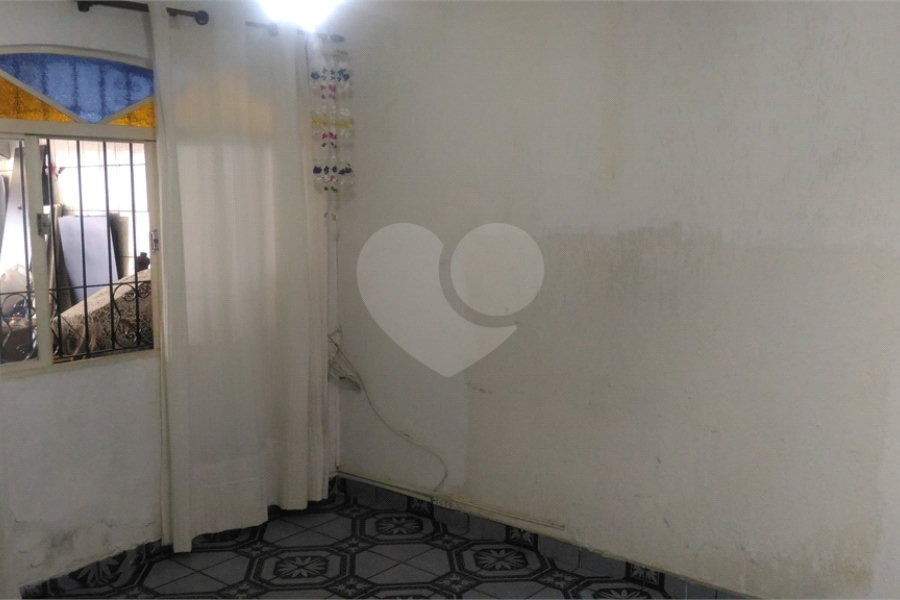 Sobrado à venda com 3 quartos em Tremembé, São Paulo, SP
