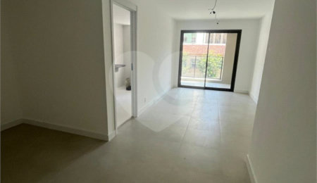 Apartamento à venda com 2 quartos, sendo 1 suíte,  em Botafogo, Rio de Janeiro, RJ