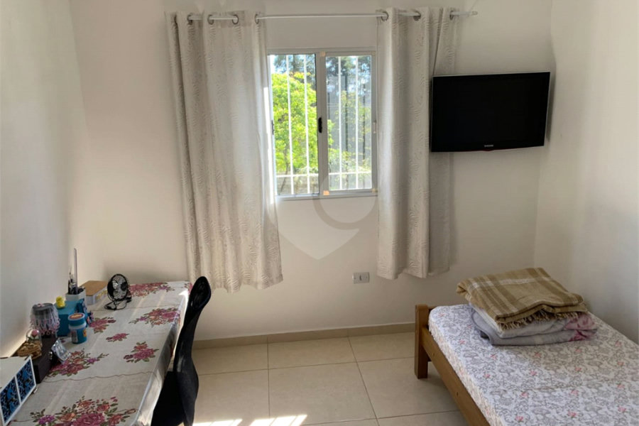 Casa à venda com 3 quartos, sendo 1 suíte, em Olho D'água, Mairiporã, SP