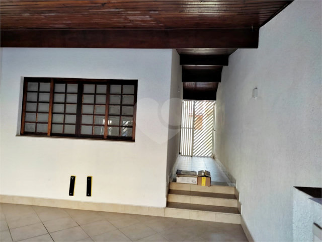 Sobrado à venda com 3 quartos, sendo 1 suíte,  em Vila Medeiros, São Paulo, SP