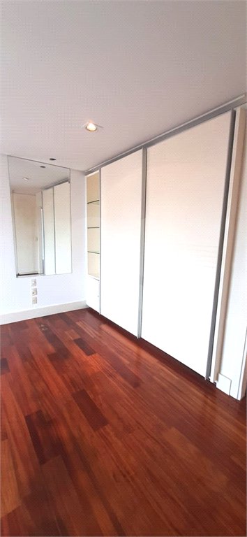 Apartamento Alto Padrão de 176m² na Aclimação — São Paulo/SP