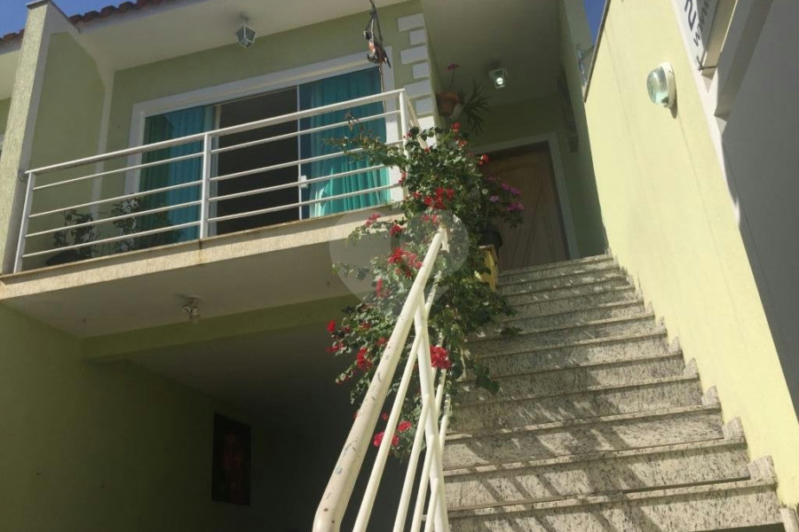 Casa à venda com 3 quartos, sendo 1 suíte,  em Tremembé, São Paulo, SP