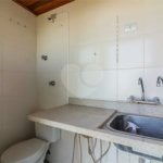 Casa à venda com 3 quartos, sendo 2 suítes,  no condomínio Sagres, São Paulo - SP