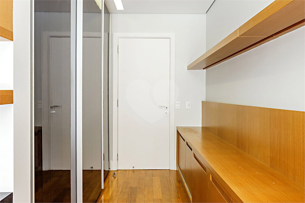 Apartamento à venda com 4 suítes em Paraíso, São Paulo, SP